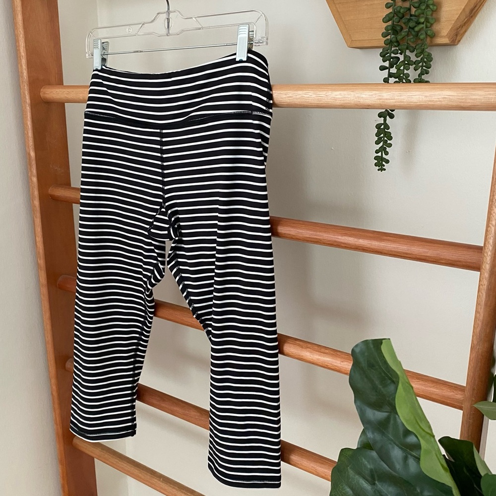 Black and White Striped Cropped Legging by Scorpio Sol